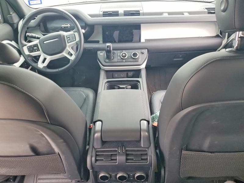 2024 LAND ROVER DEFENDER 110 S 8