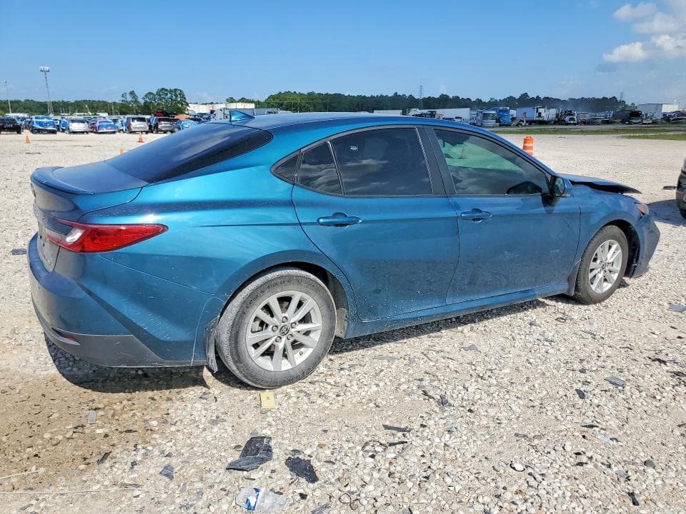 2025 TOYOTA CAMRY LE LE 3