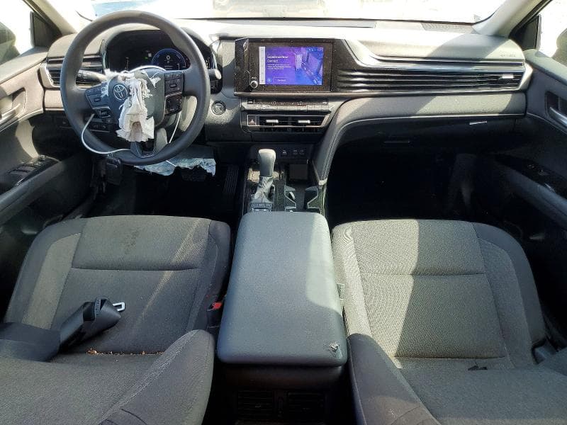 2025 TOYOTA CAMRY LE LE 8