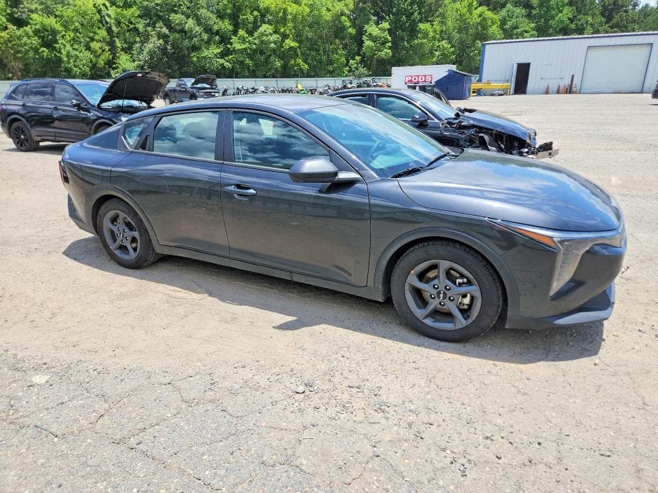 2025 KIA K4 LXS 4