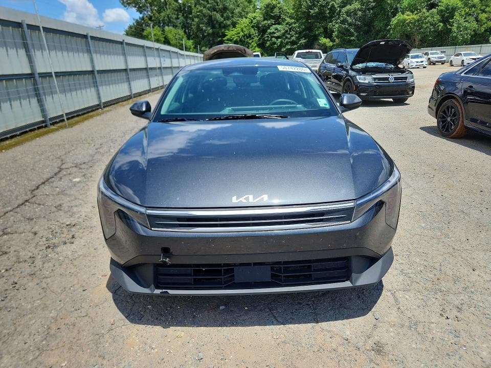 2025 KIA K4 LXS 5