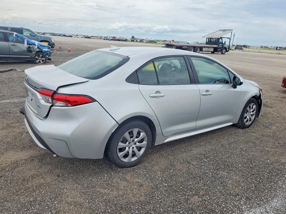 2022 TOYOTA COROLLA LE 3
