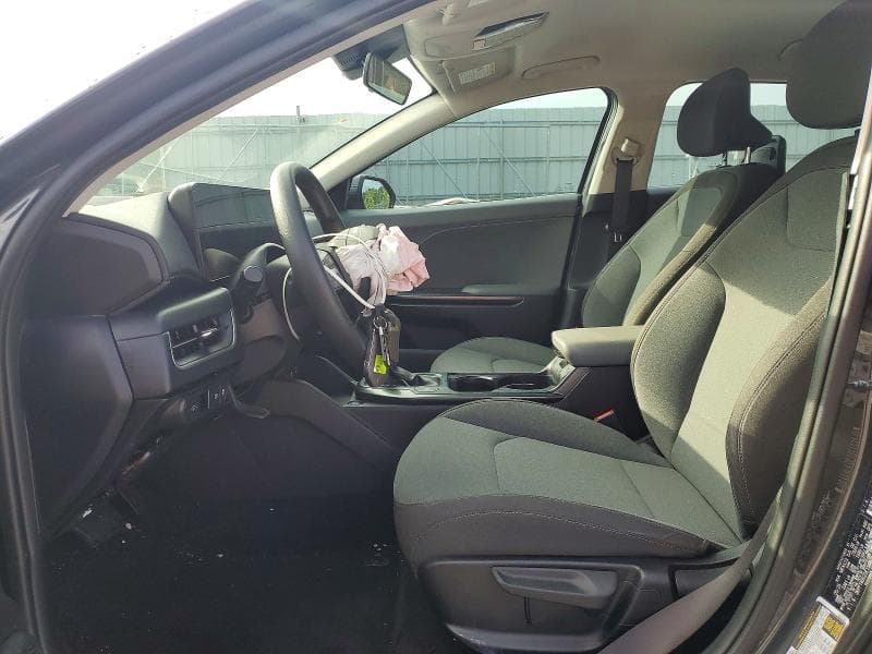 2025 KIA K4 LX 7