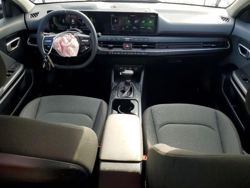 2025 KIA K4 LX 8