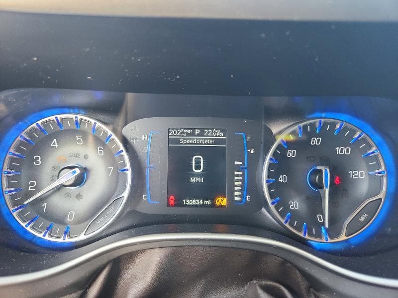 2020 CHRYSLER VOYAGER LXI 9