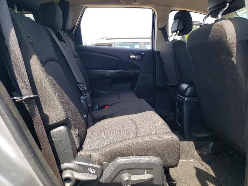 2018 DODGE JOURNEY SE 11