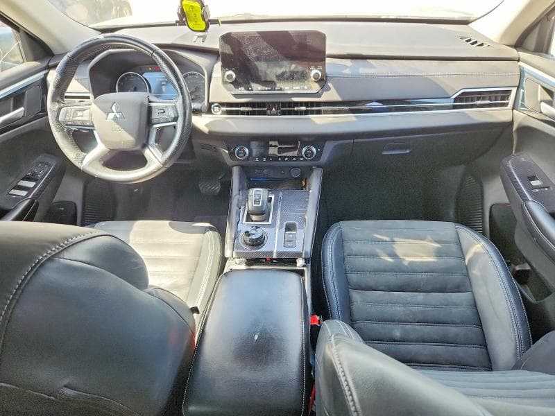 2022 MITSUBISHI OUTLANDER SE SE 8