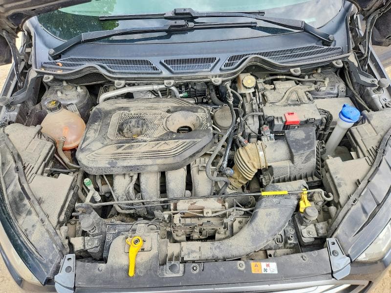 2019 FORD ECOSPORT SE 12