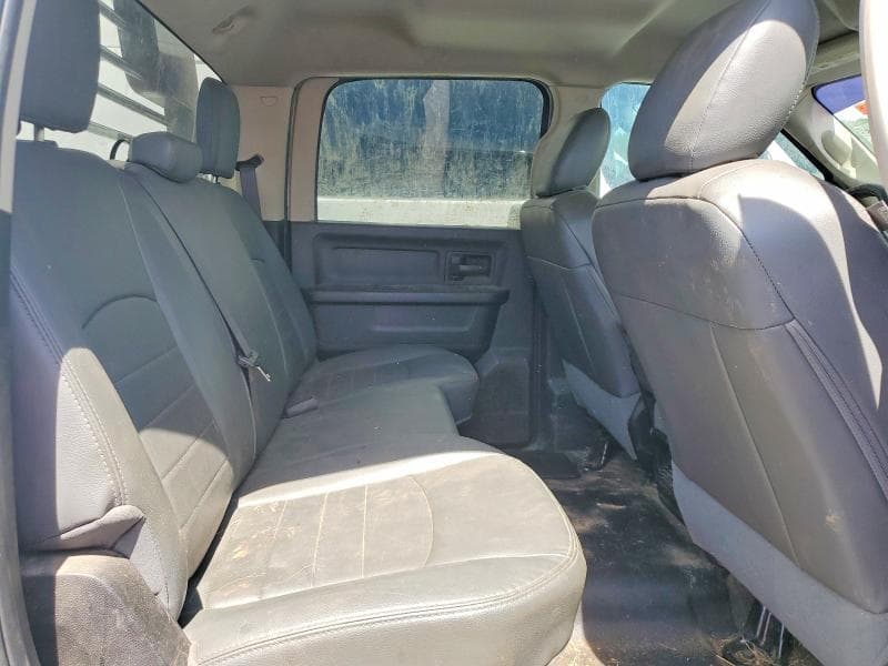 2018 RAM 3500 ST 10