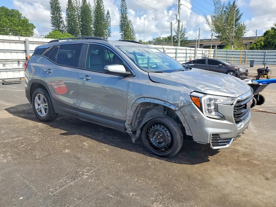 2023 GMC TERRAIN SLE SLE 5
