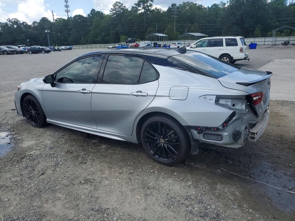 2023 TOYOTA CAMRY XSE 2