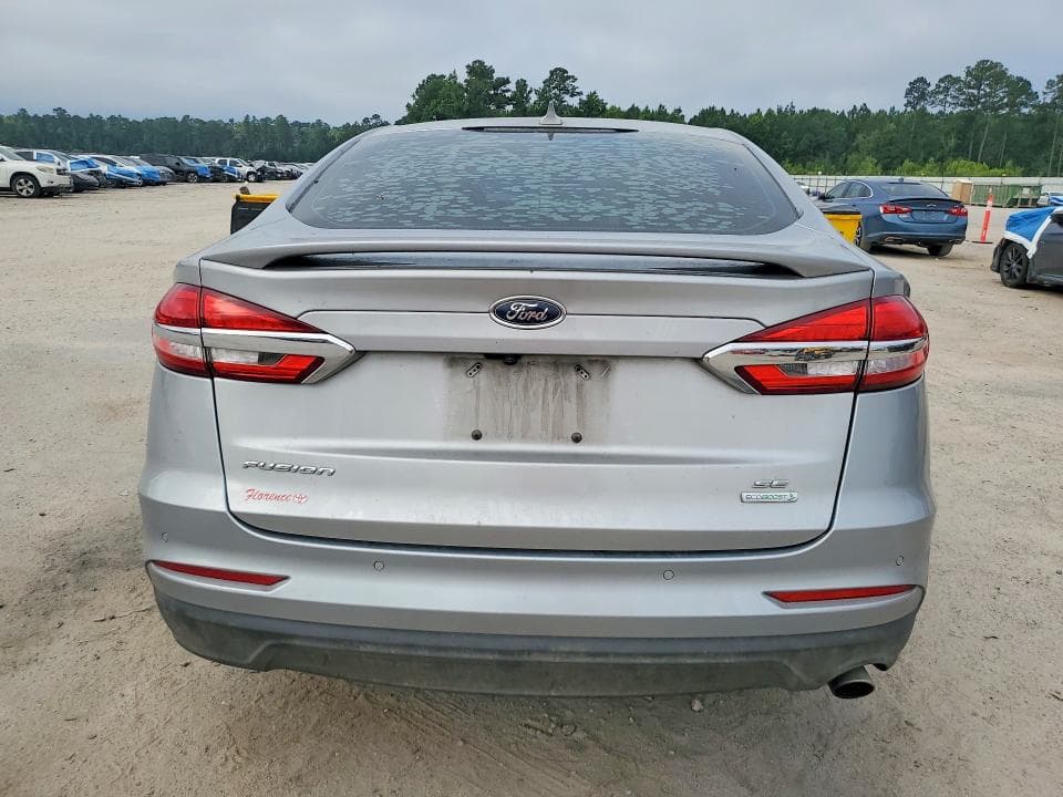 2020 FORD FUSION SE 6