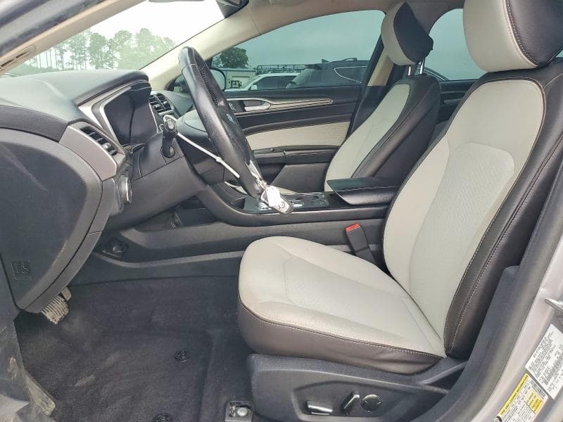 2020 FORD FUSION SE 7