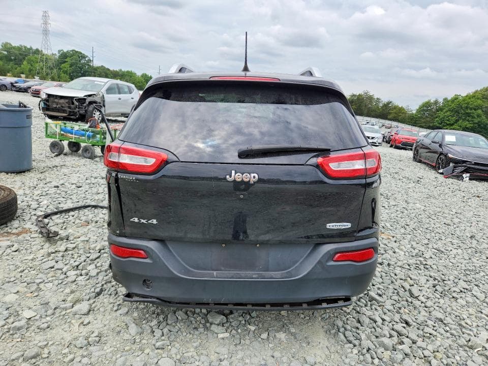 2018 JEEP CHEROKEE LATITUDE PLUS 6