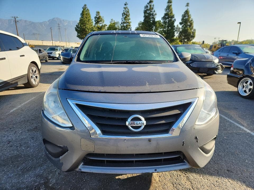 2018 NISSAN VERSA SV SV 5