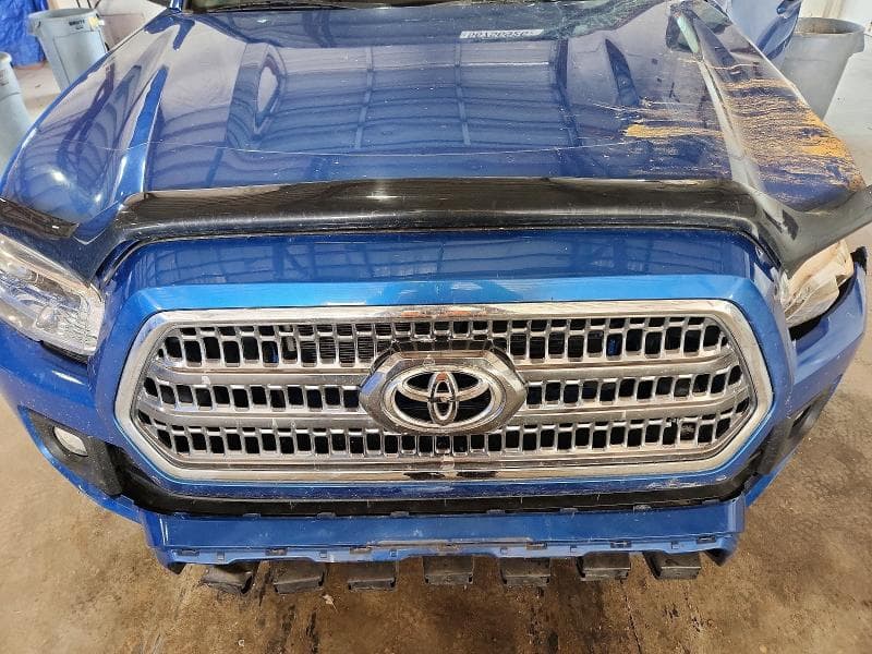 2017 TOYOTA TACOMA TRD OFF-ROAD 11
