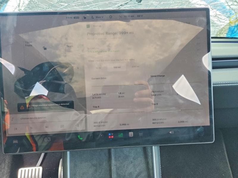 2026 TESLA MODEL Y 9