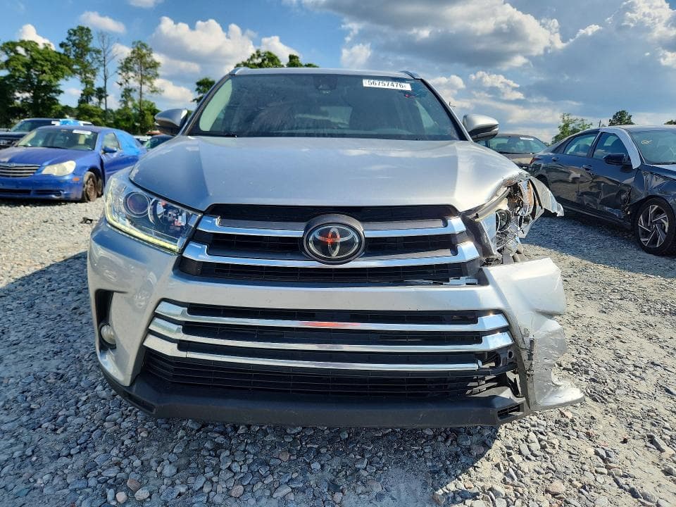 2017 TOYOTA HIGHLANDER LIMITED 5