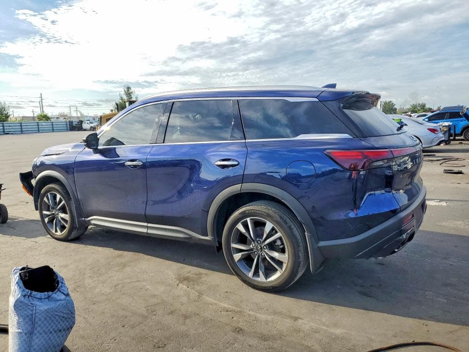 2025 INFINITI QX60 LUXE 2