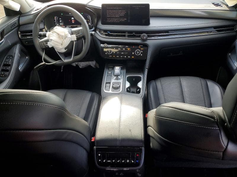 2025 INFINITI QX60 LUXE 8
