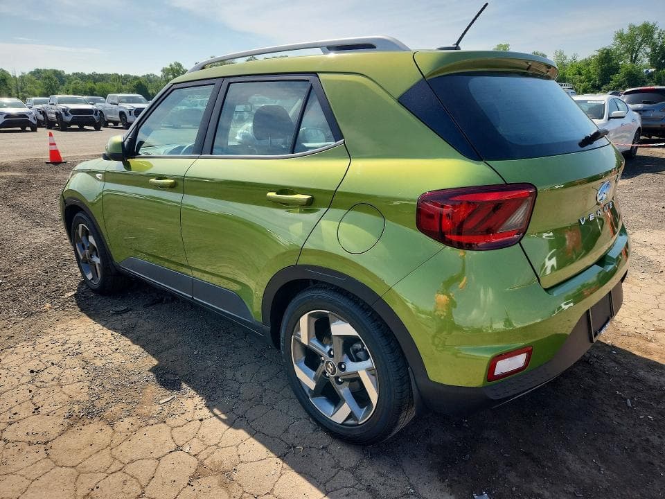 2023 HYUNDAI VENUE SEL 2