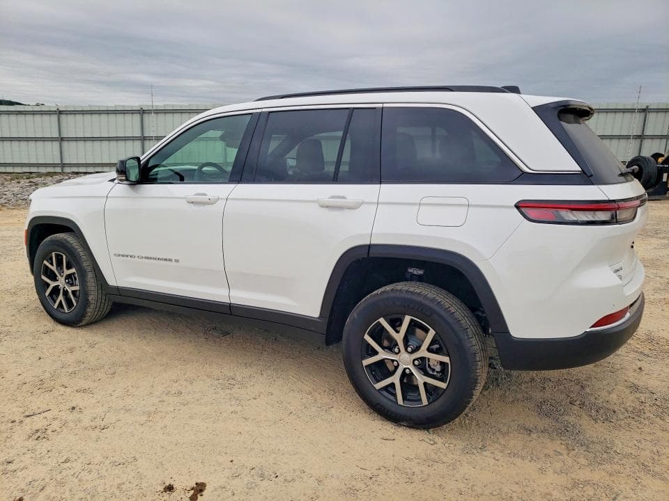 2025 JEEP GRAND CHEROKEE LIMITED LIMITED 3