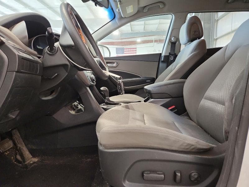 2017 HYUNDAI SANTA FE SE SE 7