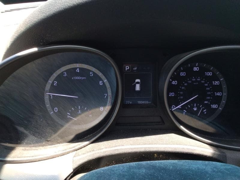2017 HYUNDAI SANTA FE SE SE 9