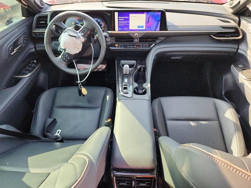 2024 TOYOTA CROWN PLATINUM PLATINUM 8