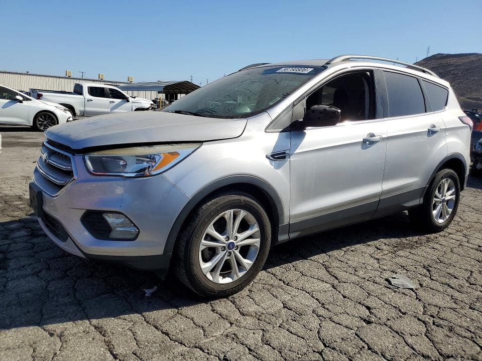 2018 FORD ESCAPE SE SE - 1