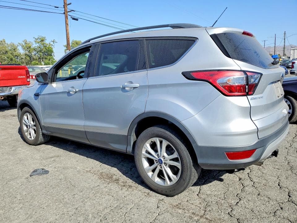 2018 FORD ESCAPE SE SE 2