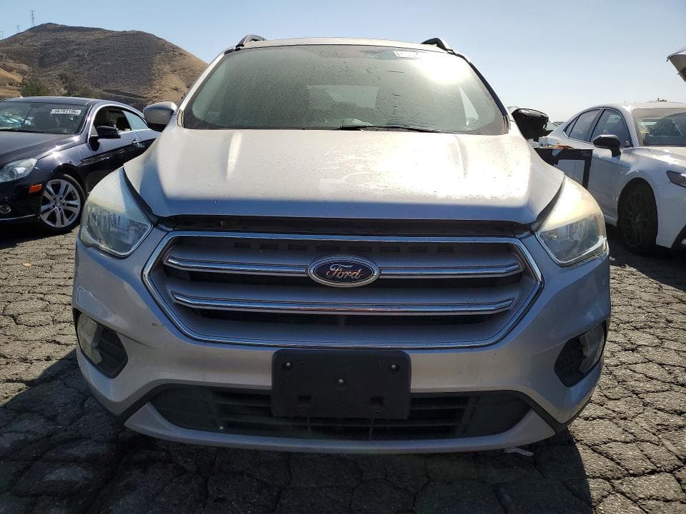 2018 FORD ESCAPE SE SE 5