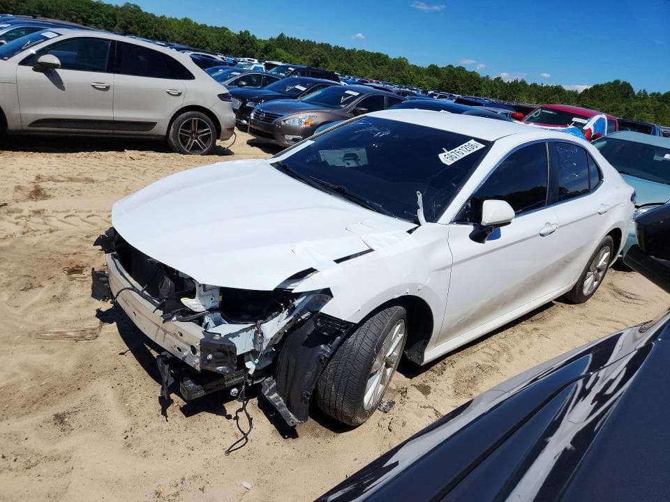 2022 TOYOTA CAMRY LE LE - 1