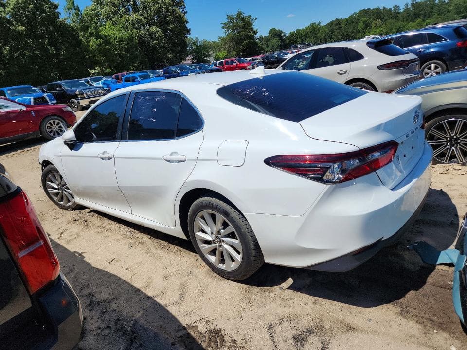 2022 TOYOTA CAMRY LE LE 2
