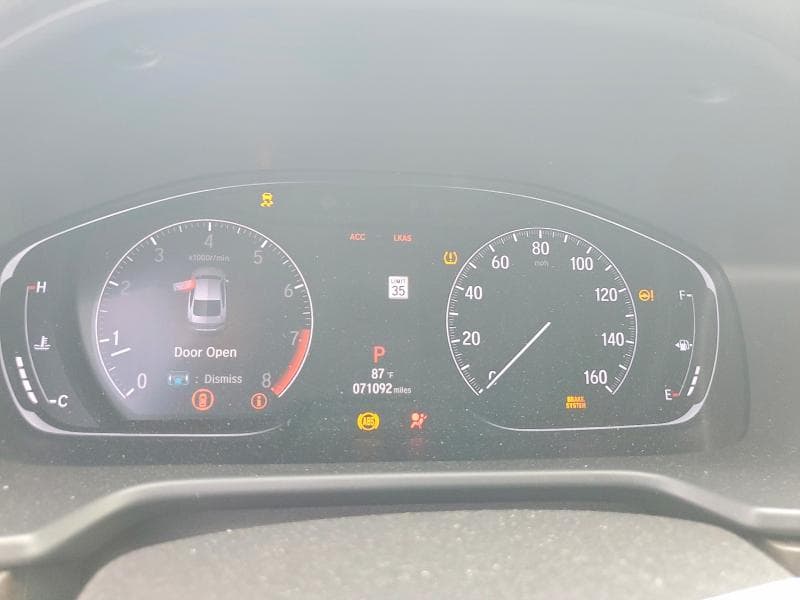 2020 HONDA ACCORD TOURING 9
