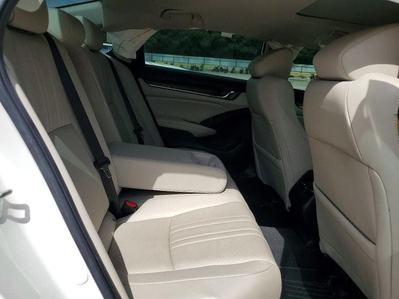 2020 HONDA ACCORD TOURING 10