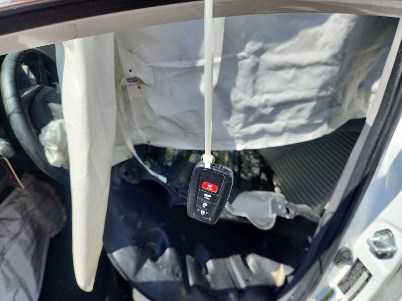 2021 TOYOTA CAMRY SE SE 12