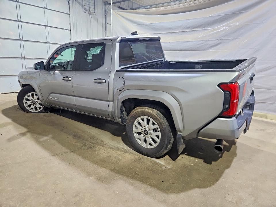 2025 TOYOTA TACOMA SR5 SR5 2