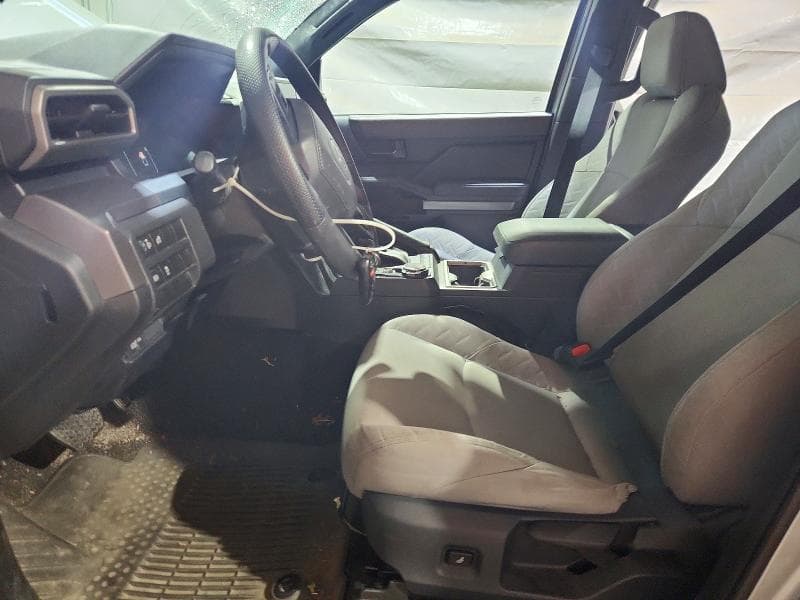 2025 TOYOTA TACOMA SR5 SR5 7