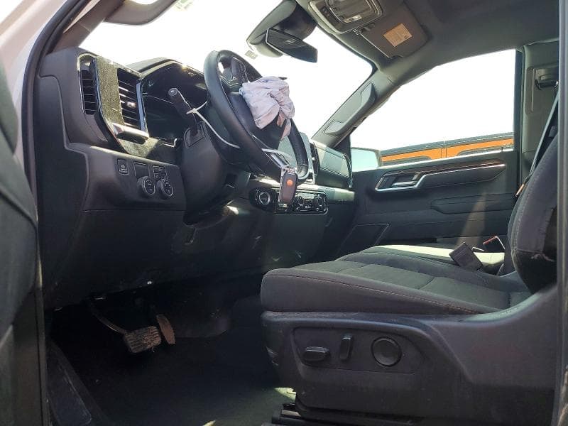 2025 CHEVROLET SILVERADO C1500 LT 7