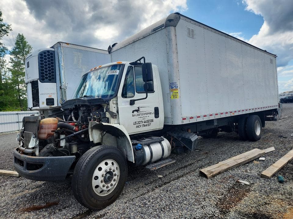 2017 INTERNATIONAL 4000 4300