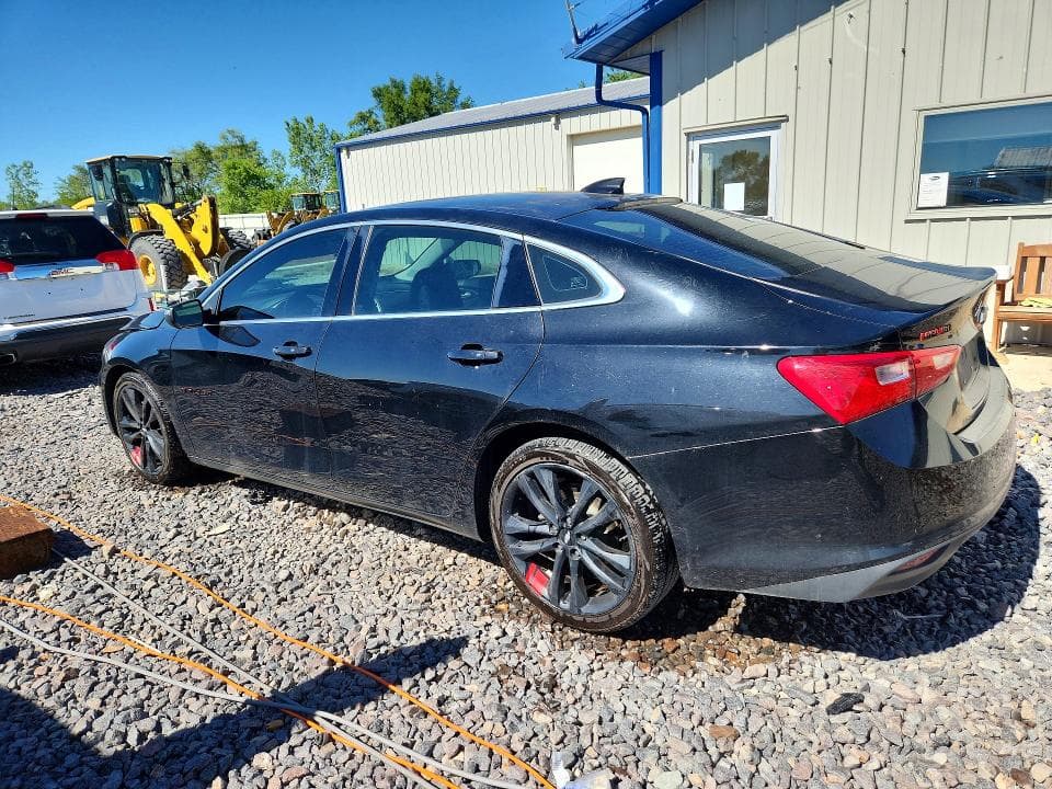 2018 CHEVROLET MALIBU LT 2