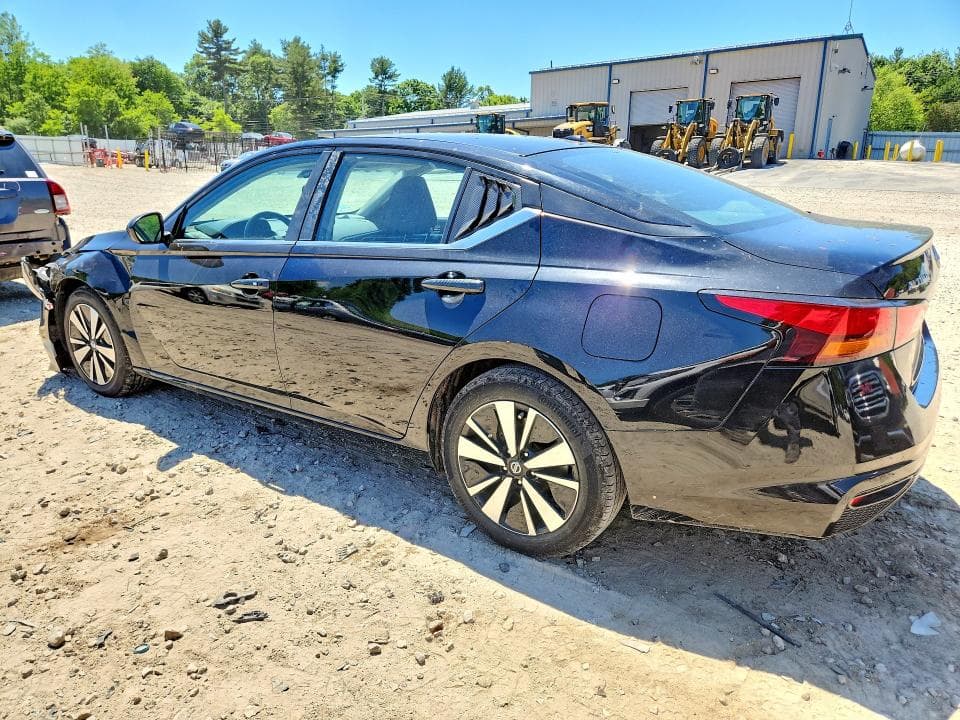 2021 NISSAN ALTIMA SV SV 2