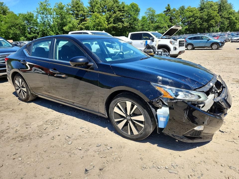 2021 NISSAN ALTIMA SV SV 4