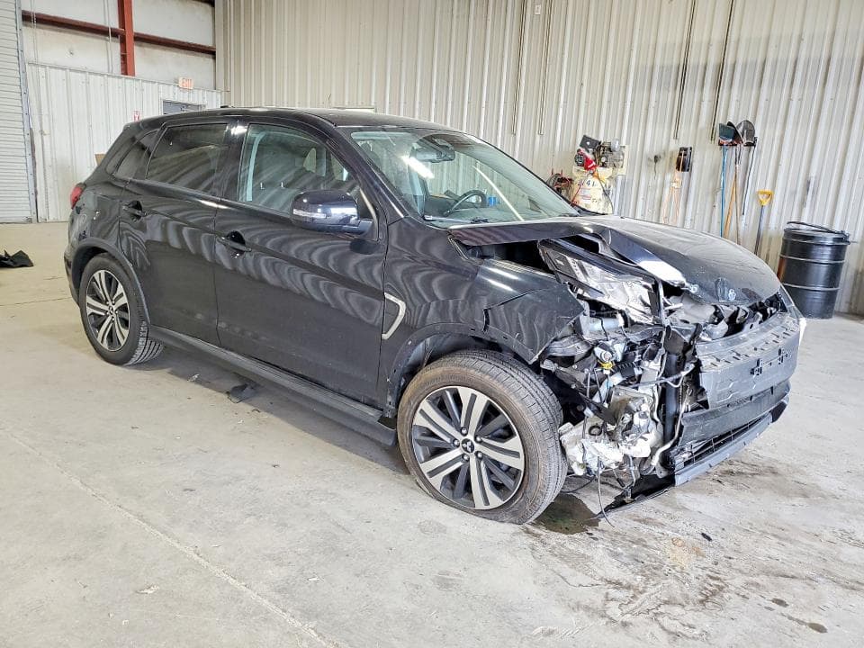 2020 MITSUBISHI OUTLANDER SPORT ES 4