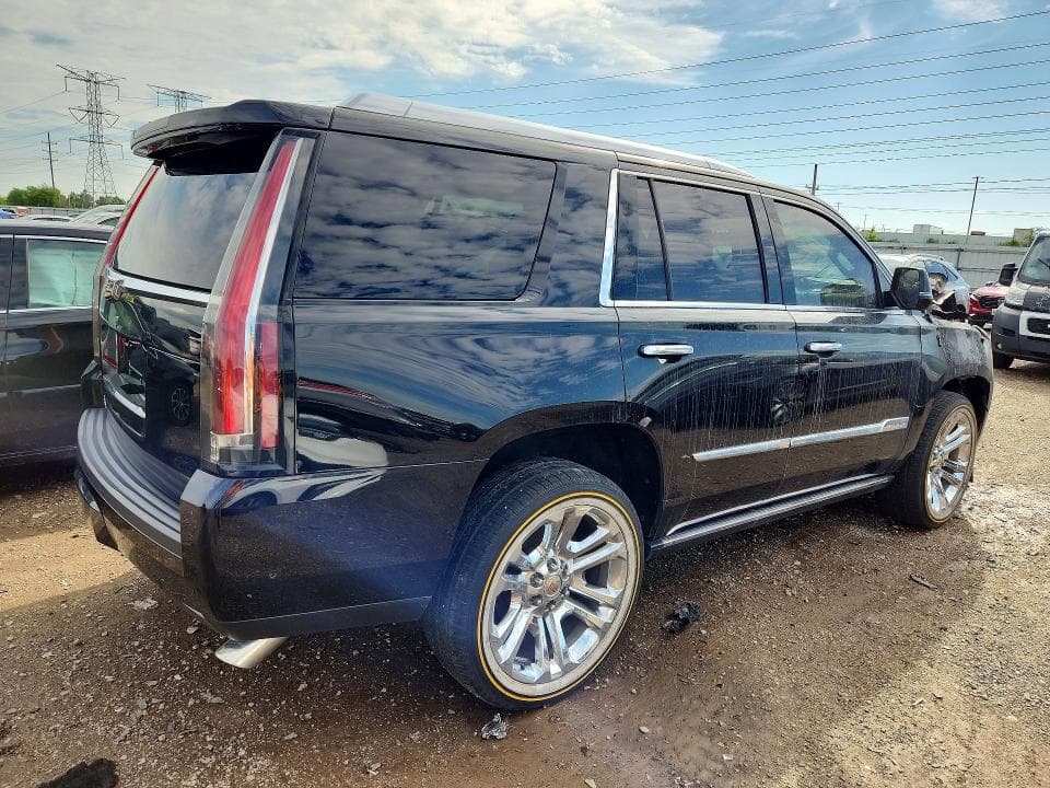 2017 CADILLAC ESCALADE PLATINUM 3