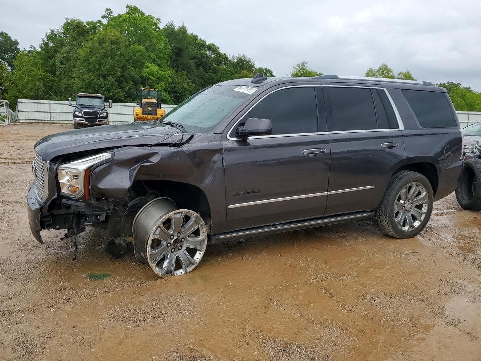 2016 GMC YUKON DENALI 1