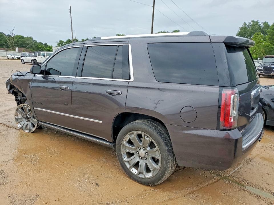 2016 GMC YUKON DENALI 2