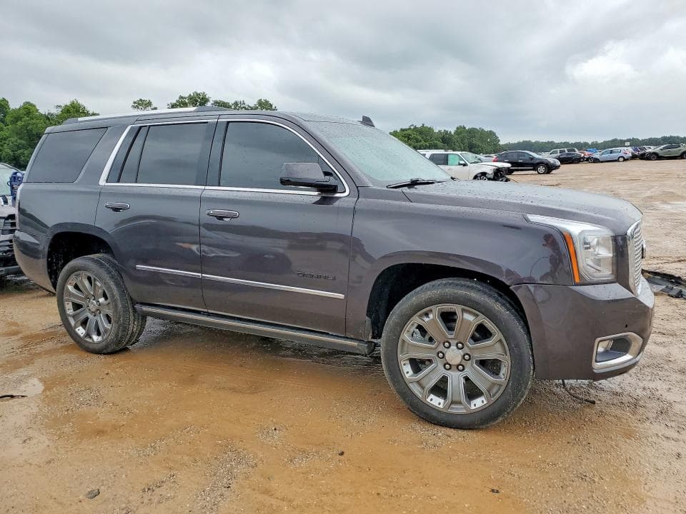 2016 GMC YUKON DENALI 4