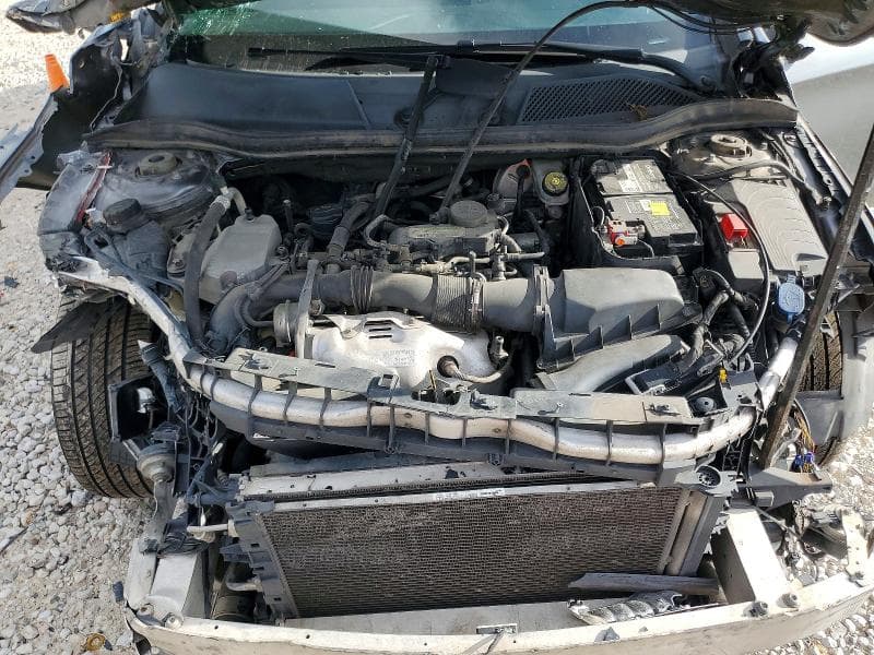 2016 MERCEDES-BENZ CLA 250 11